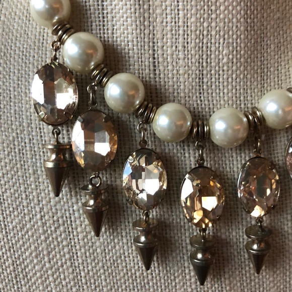 Glamour Costume Designer Necklace - Picture 6 of 8